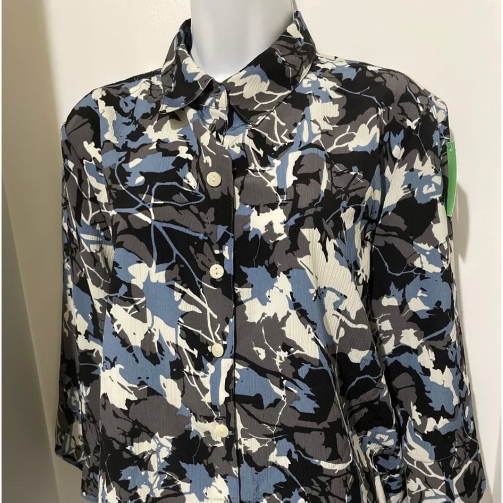 Kim Roger button up  14P  button up women long sleeve Preowned